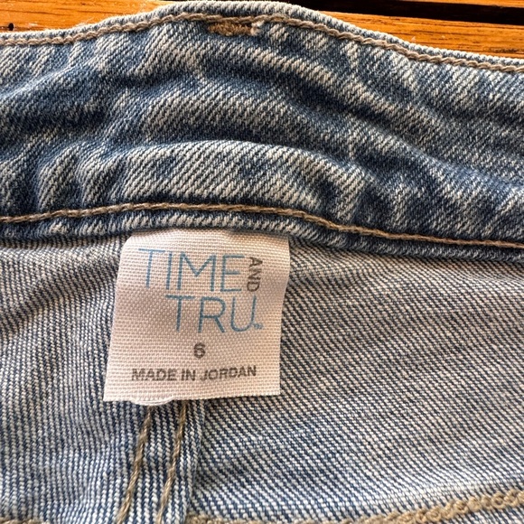 Time and Tru Light Blue Denim Jeans size 6 NWOT - Picture 5 of 5